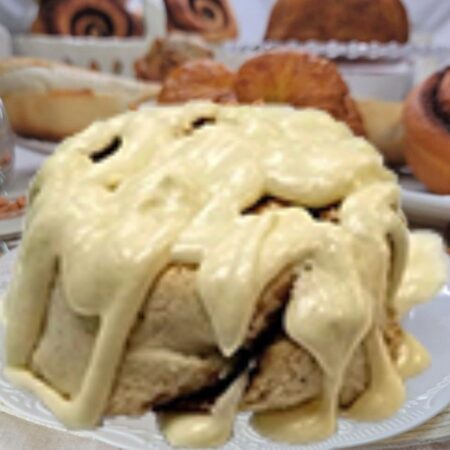 Gluten Free Cinnamon Rolls in Classic Buttercream (Also Available in Other Varieties)