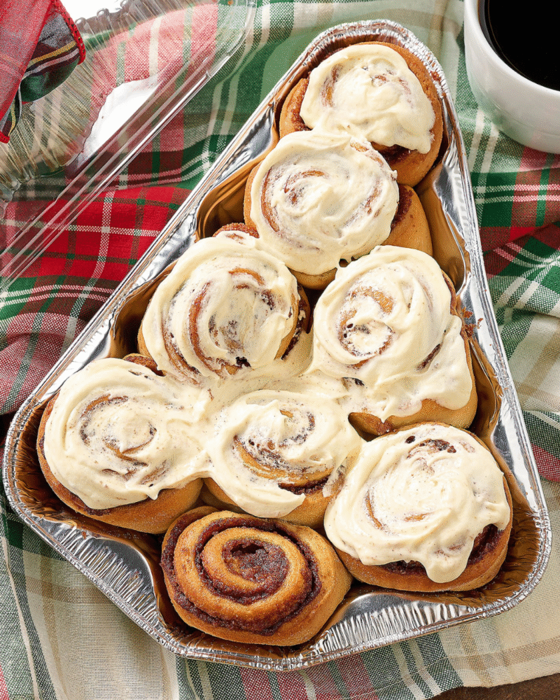 Holiday Favorite DIY Kit (2 Specialty Pans and Frosting) - Image 3