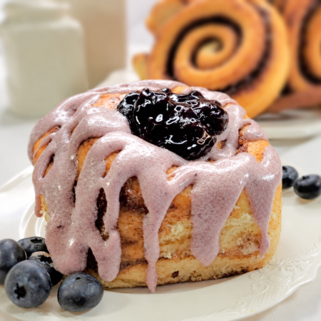 Blueberry Cobbler Cinnamon Roll