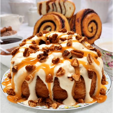 (As seen on QVC) Caramel Pecan Dozen Individually Packaged 6 oz Cinnamon Rolls